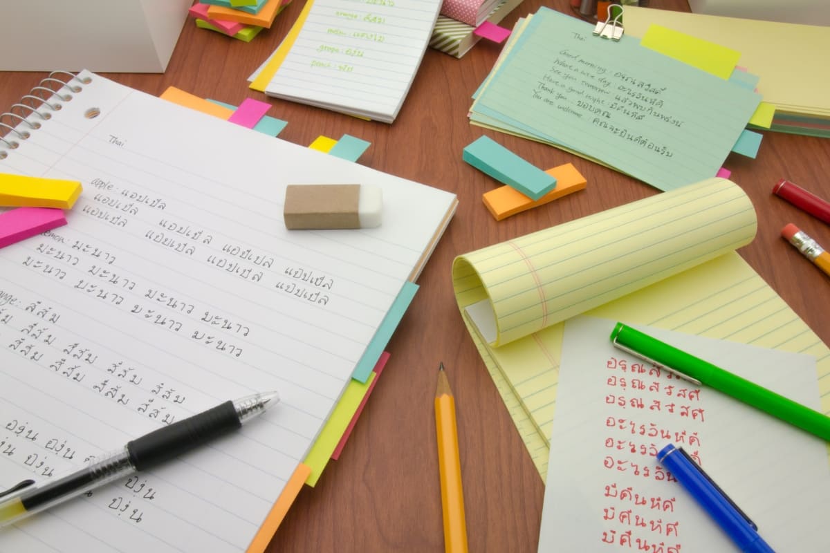 กลวิธีการใช้ภาษา (Language strategies) กลการภาษาการภาษาสำคัญ 4 การสร้างสรรค์เนื้อหาโดยใช้ภาษานิยม 02