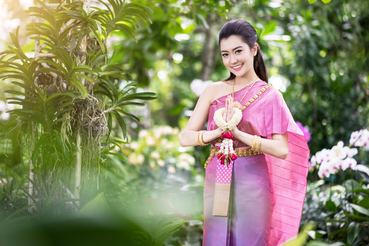 วัฒนธรรมไทย (Thai culture) วัฒนธรรมไทยวิถีชีวิตของคนไทยในสัง 3 วัฒนธรรมไทยการไหว้