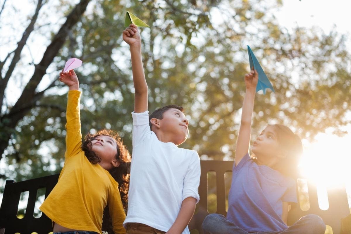 การเลี้ยงลูกในแต่ละช่วงวัยให้มีเหตุผลเป็นคนดีโคตรเจ๋ง 6 เลี้ยงปลา? 5 เลี้ยงลูกในแต่ละช่วงวัย 01