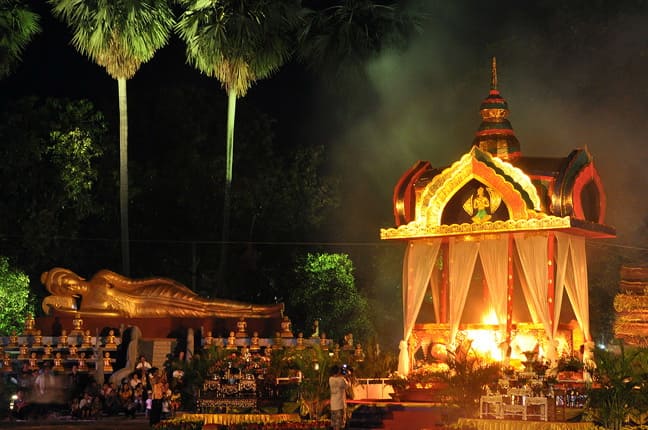 วันอัฏฐมีบูชาเมืองสำคัญพระเพลิงพุทธสริระไม่มีครบ 10 ใครพูด? 4 %E0%B8%AD%E0%B8%B1%E0%B8%8F%E0%B8%90%E0%B8%A1%E0%B8%B5%E0%B8%9A%E0%B8%B9%E0%B8%8A%E0%B8%B2