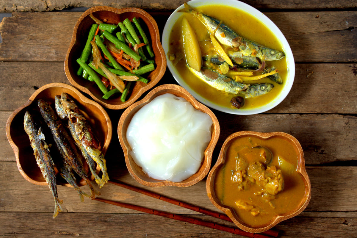 อาหารประจําอาเซียน ขึ้นชื่อ ที่นิยม ไม่แปลกที่ไม่รู้ 10 วิธี!? 10 อัมบูยัต